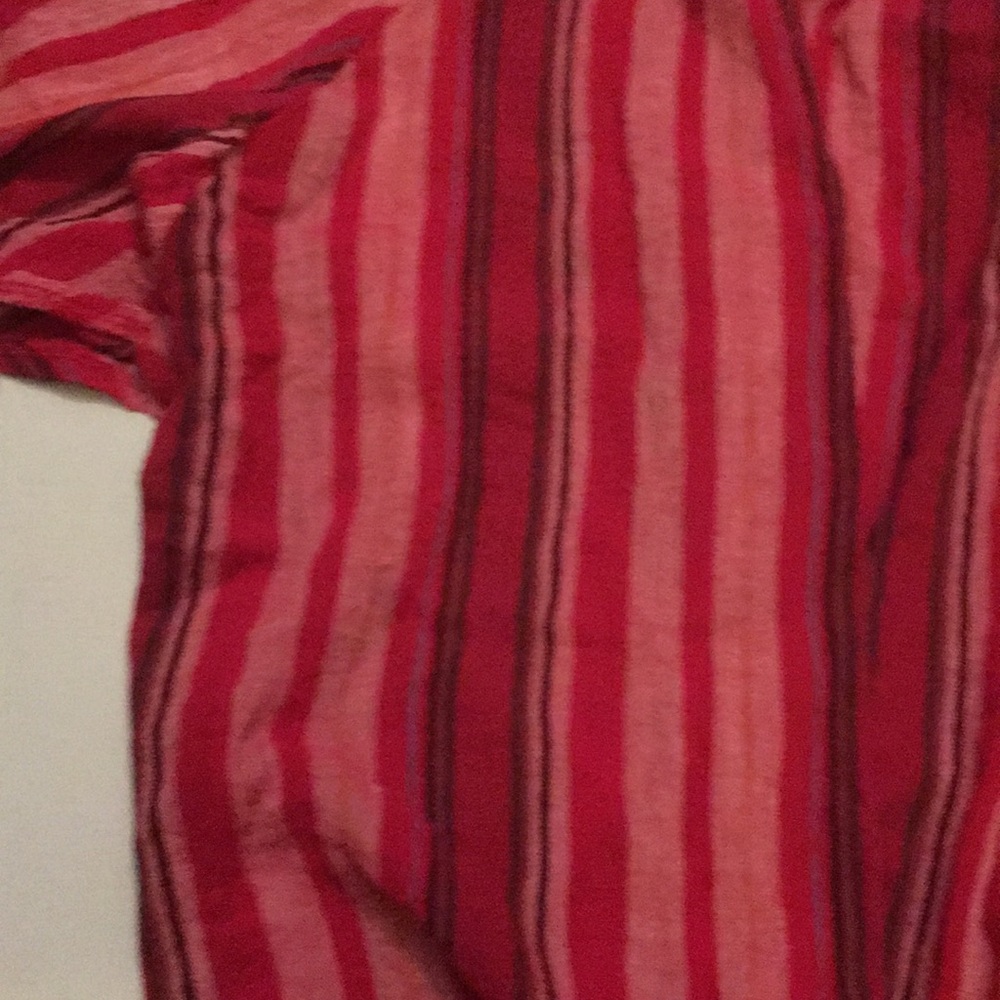 Universal Thread Top - Picture 3 of 6
